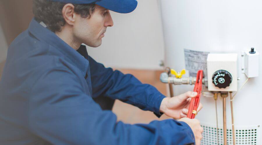 Professional Tankless Water Heater Installation in Santa Elena, TX